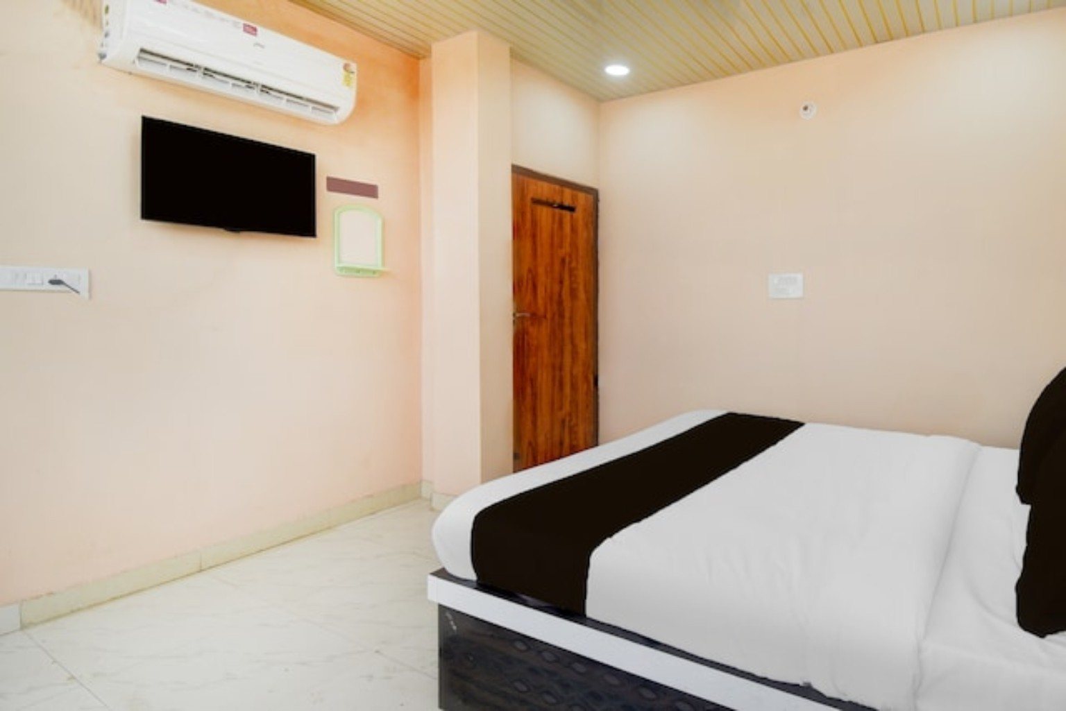 Desert Hotel Standard Room